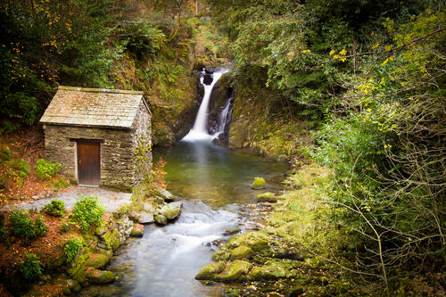 Cabin at the waterfall