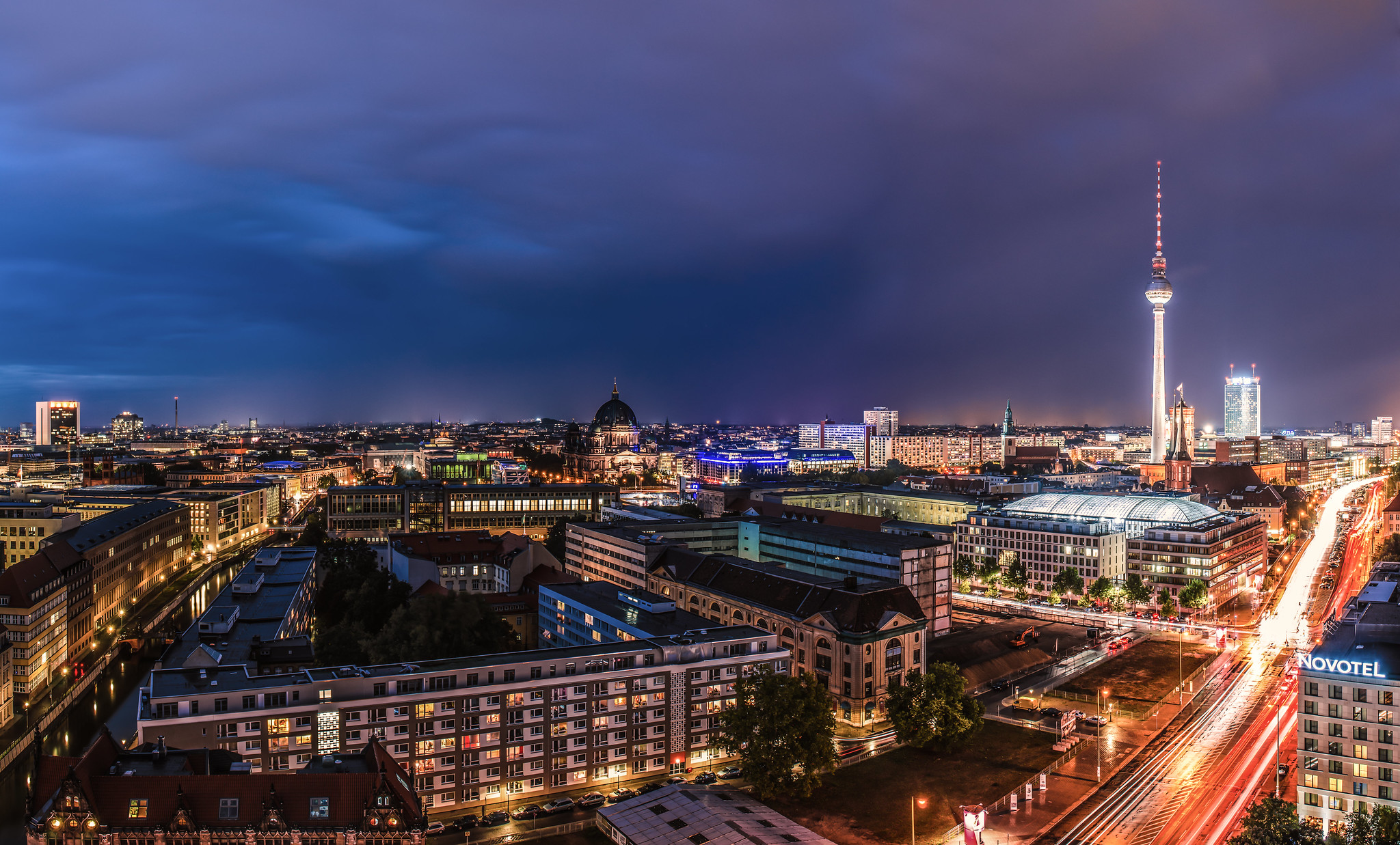 Обои ночной город городской пейзаж Берлин на рабочий стол