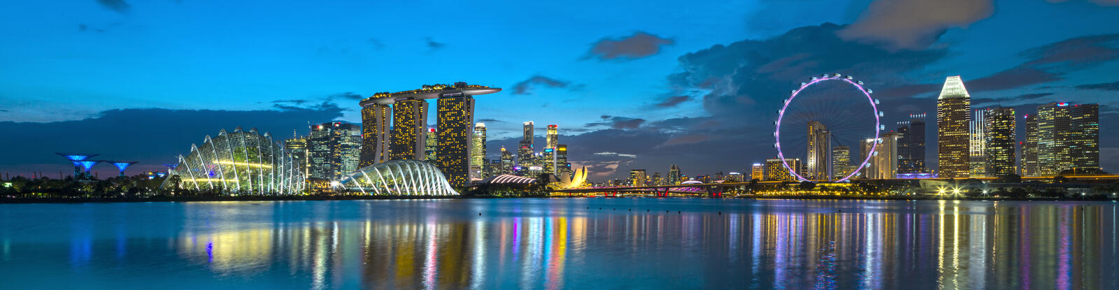 Обои панорама Сингапур ночь на рабочий стол