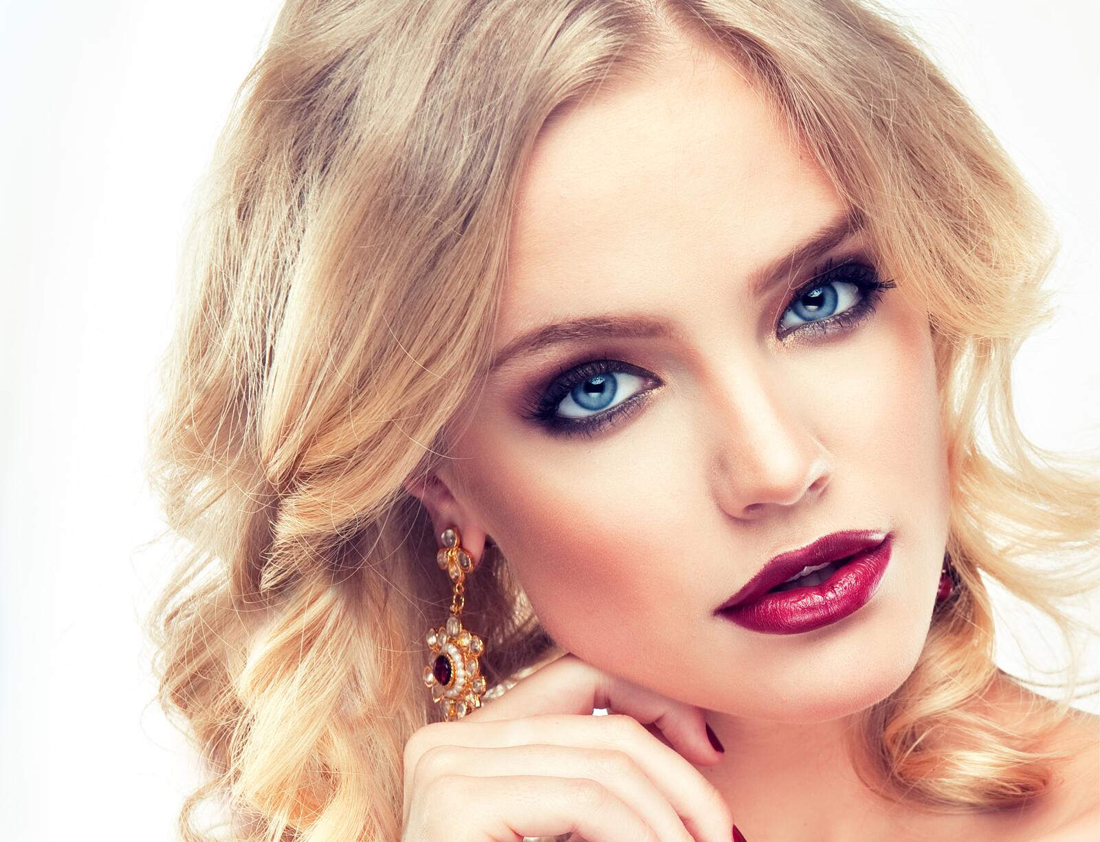 Wallpapers model make-up blonde on the desktop