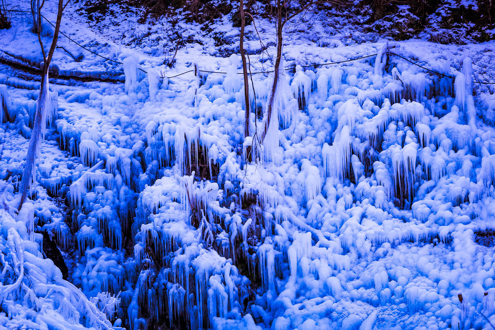 Wallpapers Inclination filled with icicles Asigakubo on the desktop