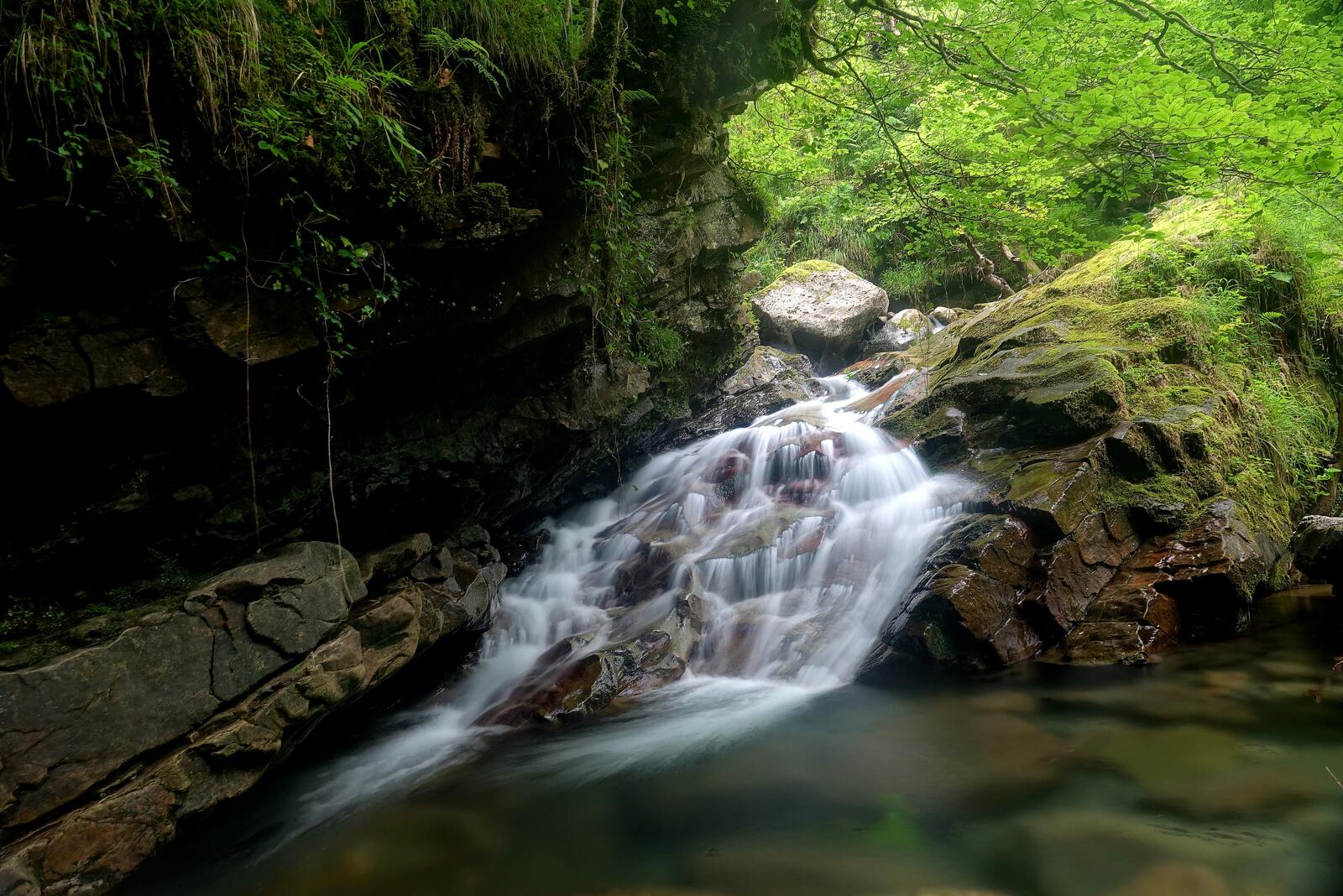Wallpapers nature rocky stream on the desktop