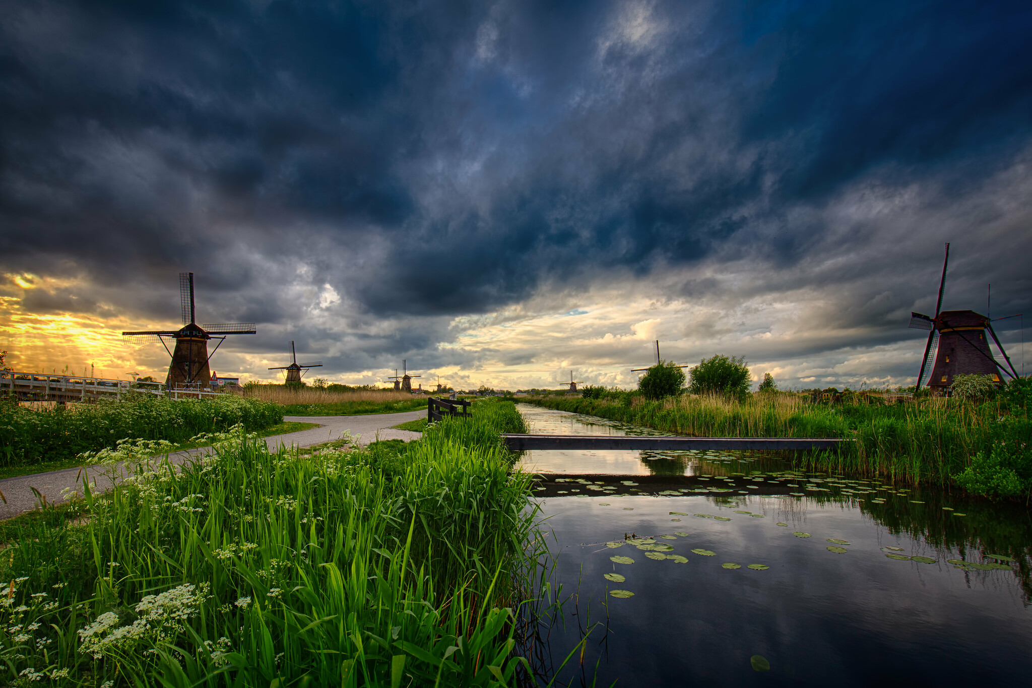 Фото бесплатно Windmills in Kinderdijk, Амстердам, закат