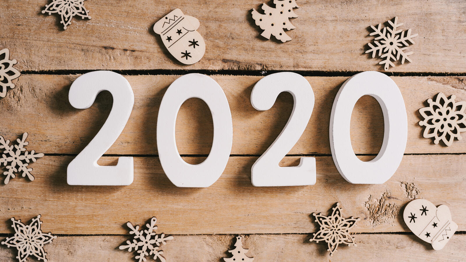 桌面上的壁纸霙 2020 年新年 连指手套