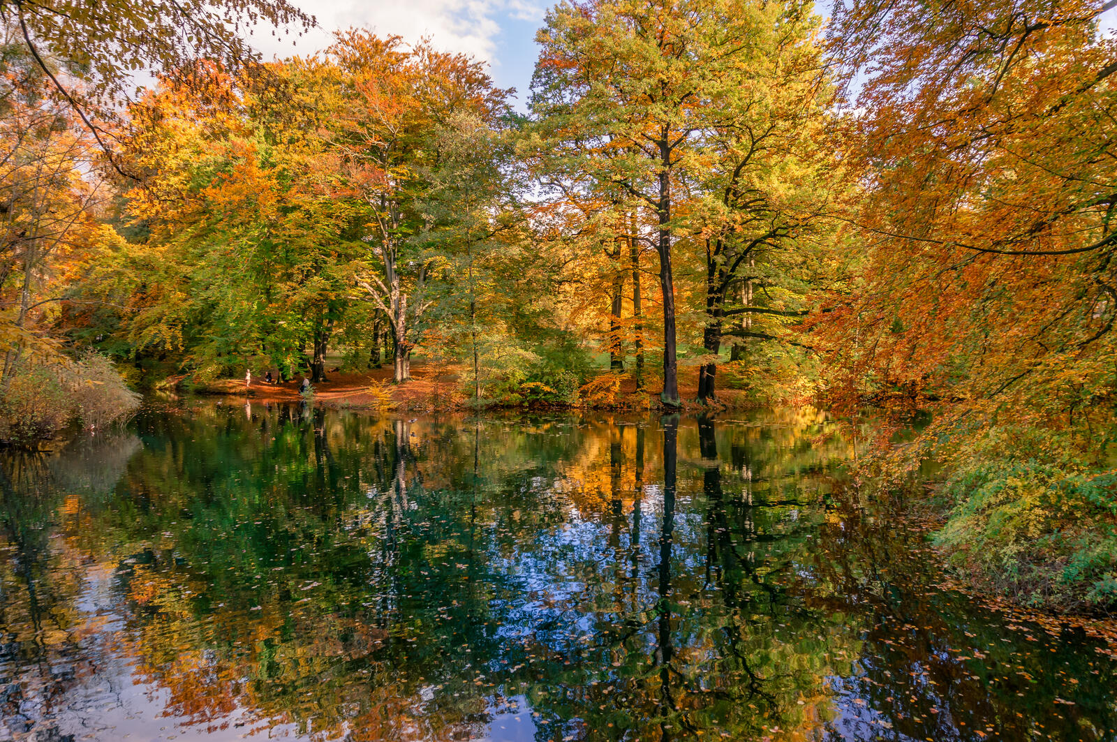 Wallpapers nature lake autumn colors on the desktop