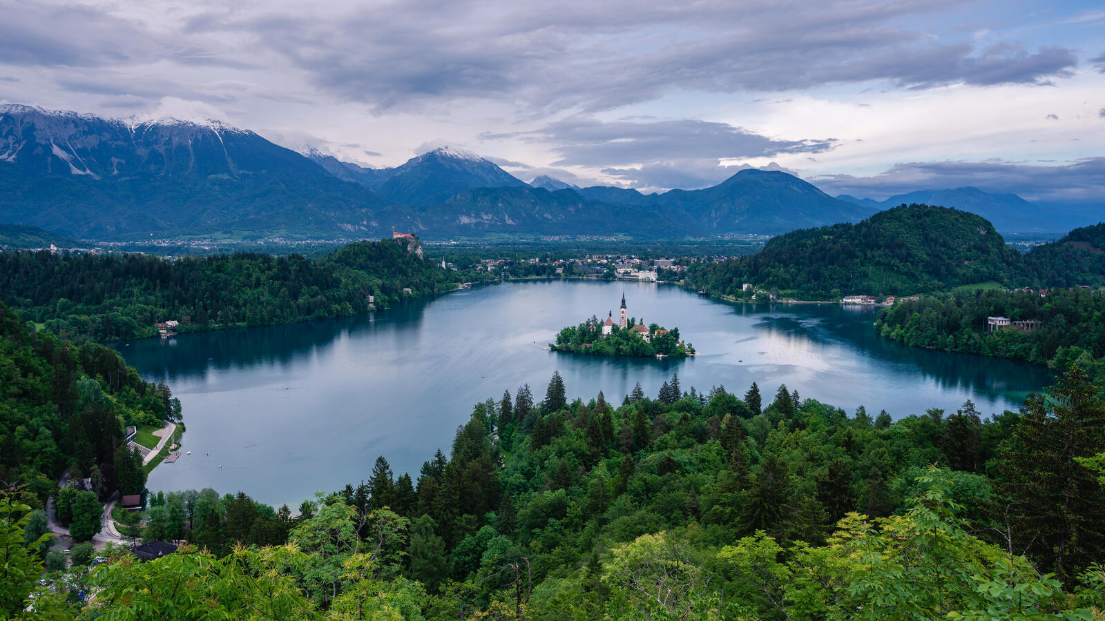Обои Озеро Блед Словения закат на рабочий стол