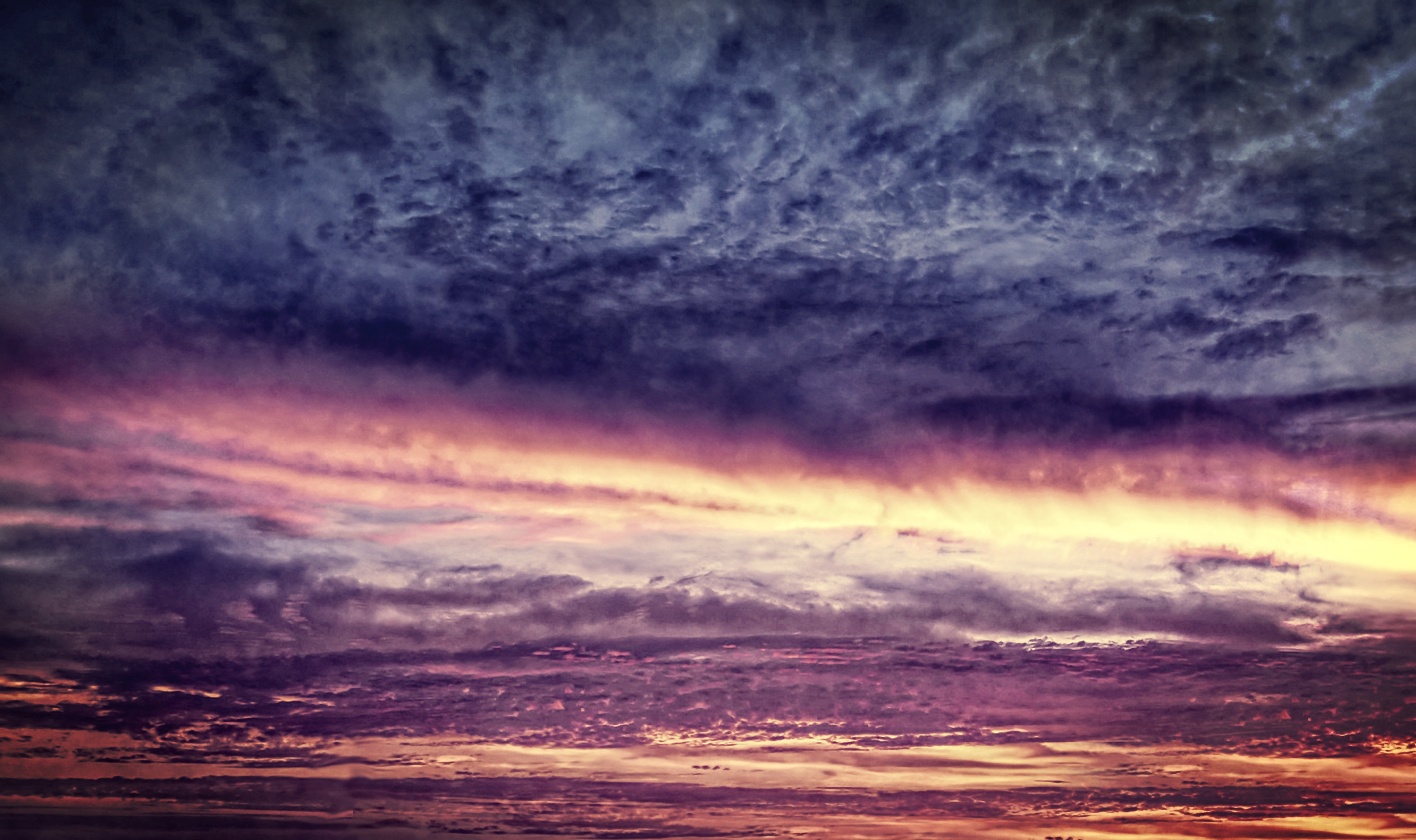 Wallpapers sunset beautiful sky beautiful clouds on the desktop