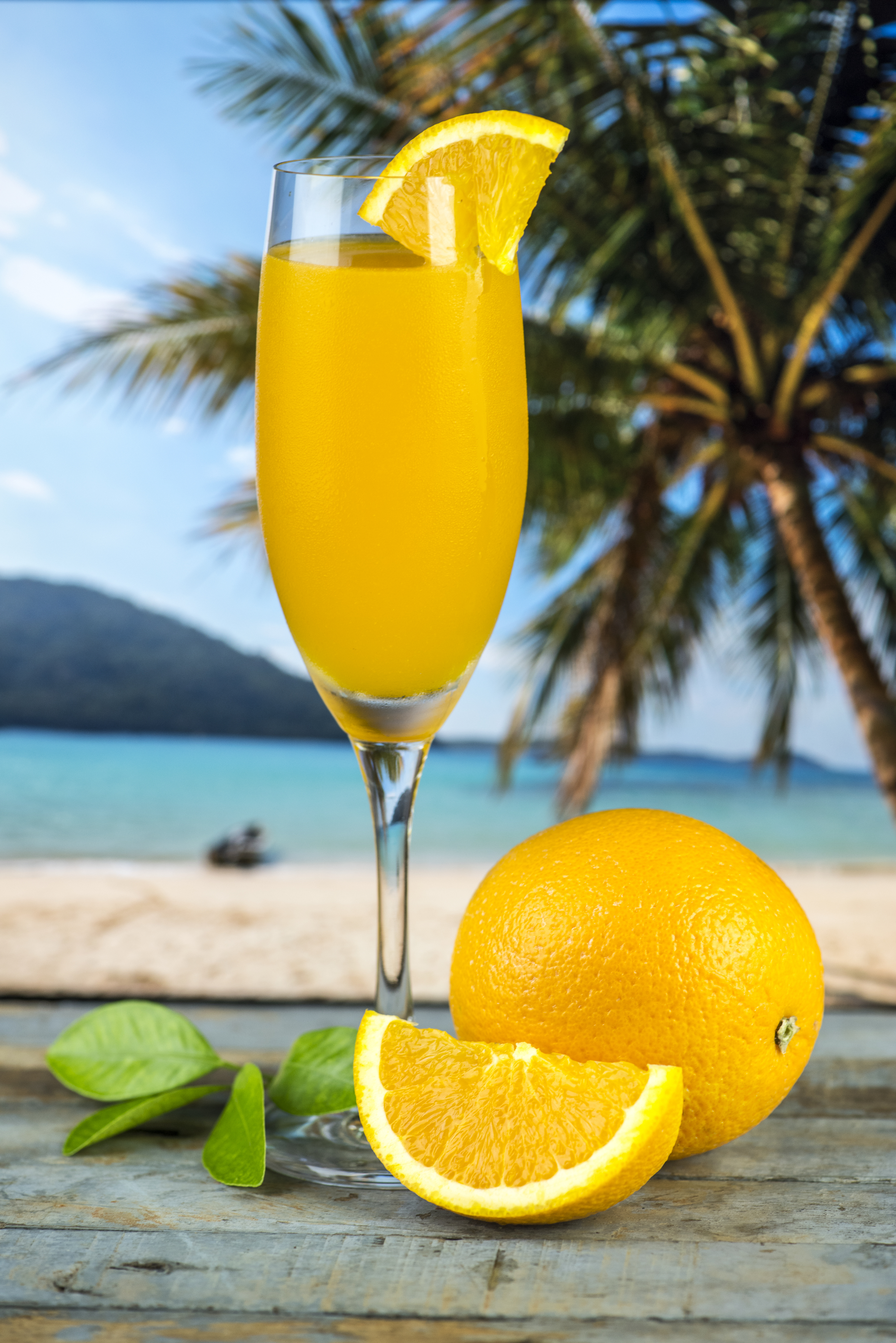 桌面上的壁纸海滩 饮品 柑橘类水果