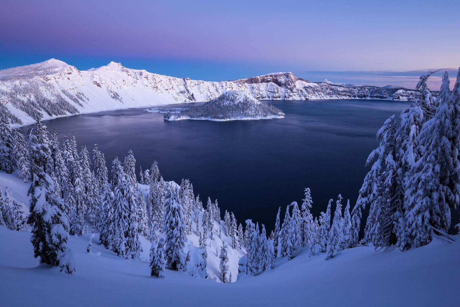 Обои Crater Lake зима США на рабочий стол