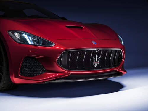 Maserati Granturismo Автомобили