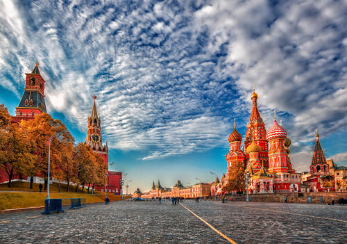 Free red square, moscow is a beautiful wallpaper for desk