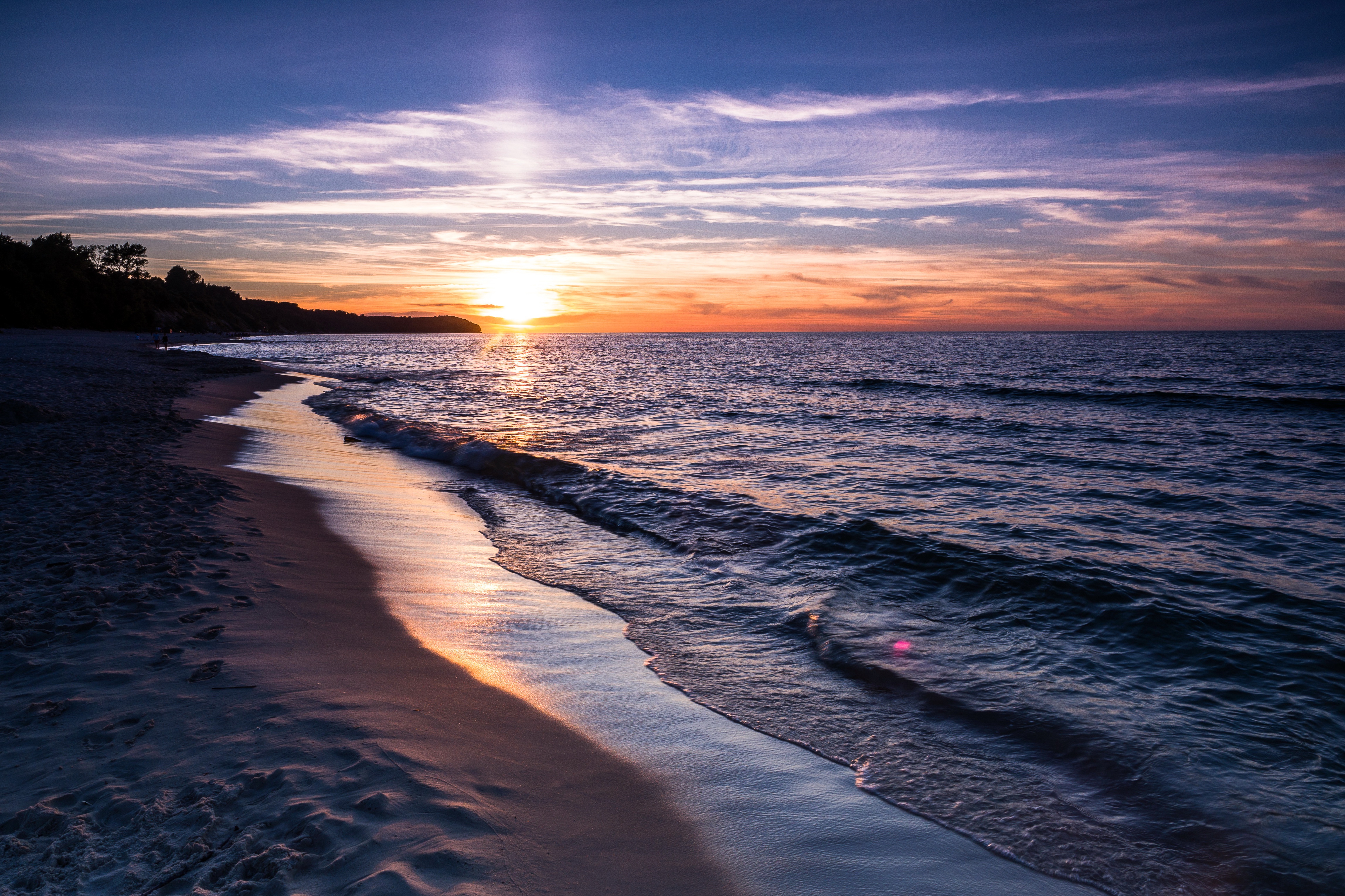 免费照片海岸上的黎明