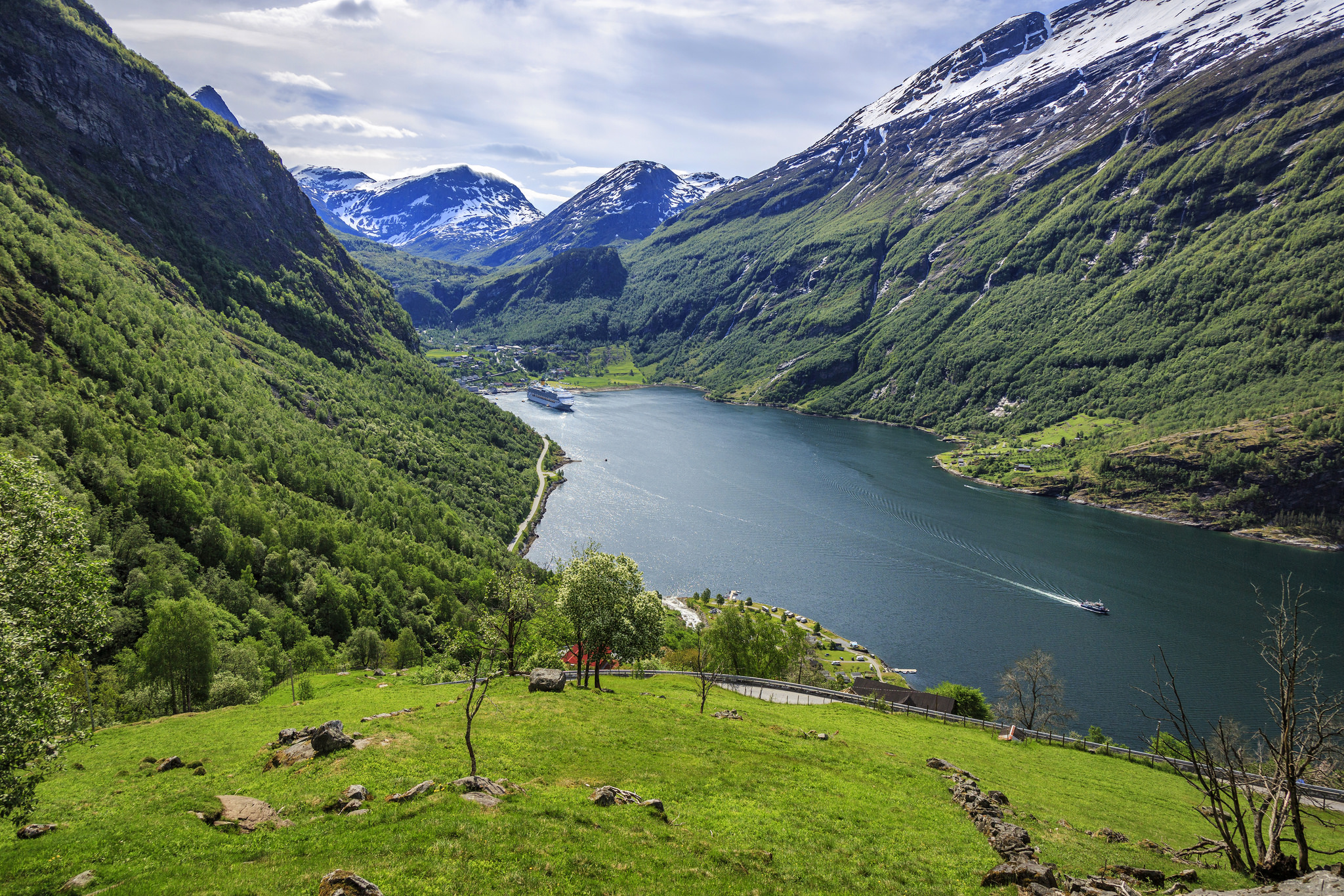 Фото бесплатно Gieranger to Averoy, Норвегия, Регион Норддал