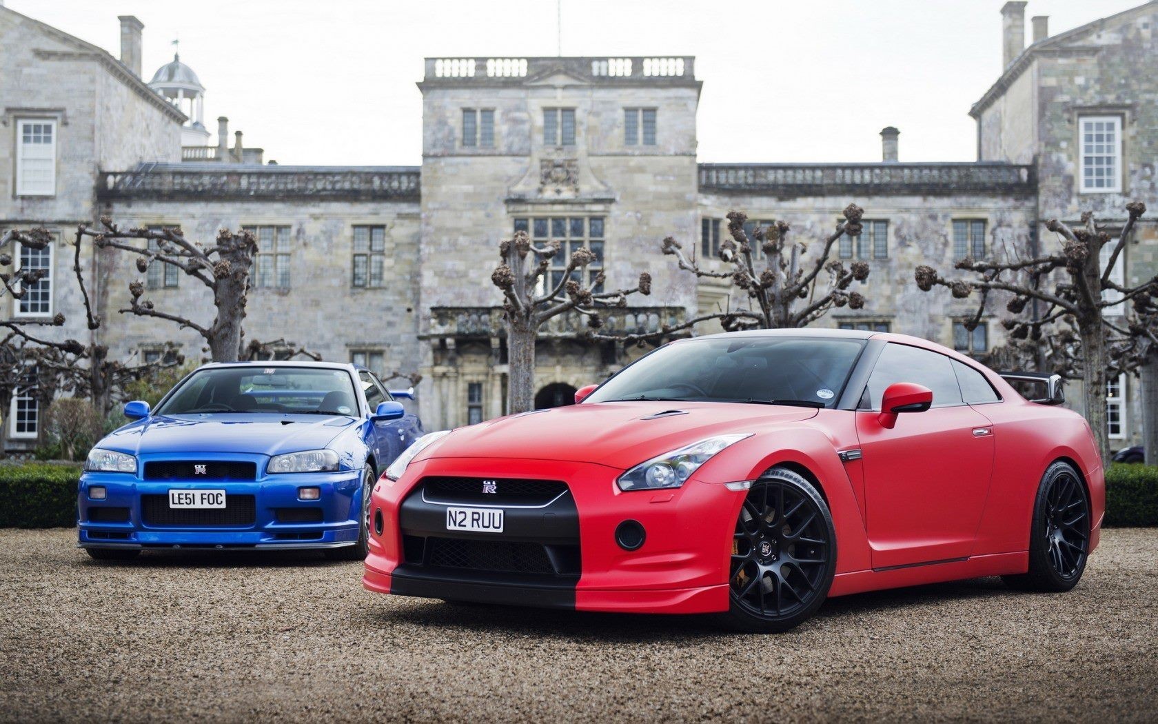 Wallpapers Nissan GT R cars two cars on the desktop