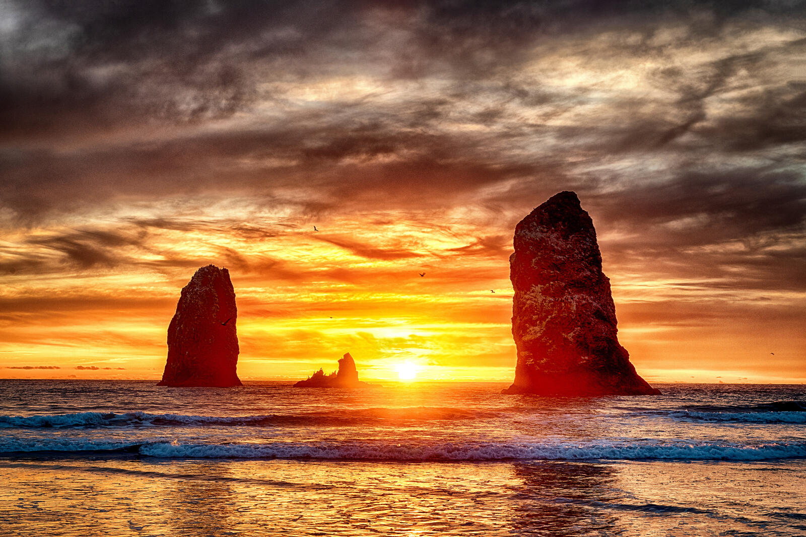 Wallpapers Sunset at Cannon Beach landscape beach on the desktop