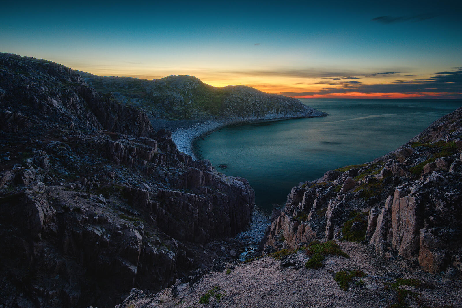 Бесплатное фото Закат на побережье Баренцева моря