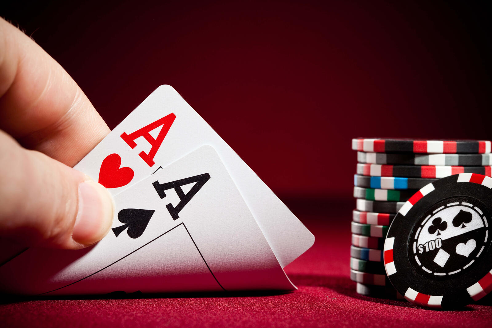 Wallpapers casino two aces poker on the desktop