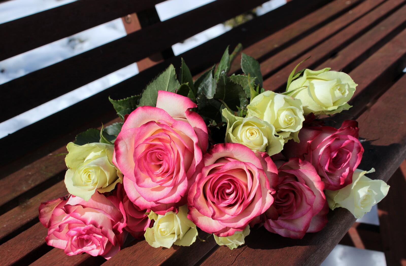 Обои Красивый букет букет цветочная композиция на рабочий стол