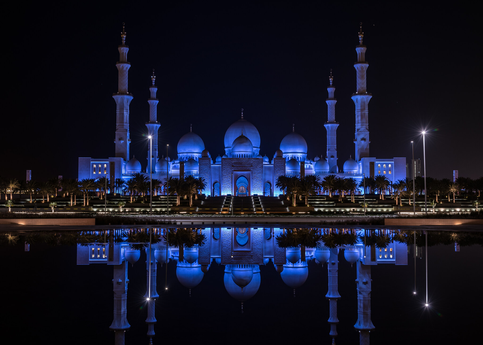 Обои Sheikh Zayed Grand Mosque - Abu Dhabi Большая мечеть шейха Зайда в Абу Даби на рабочий стол