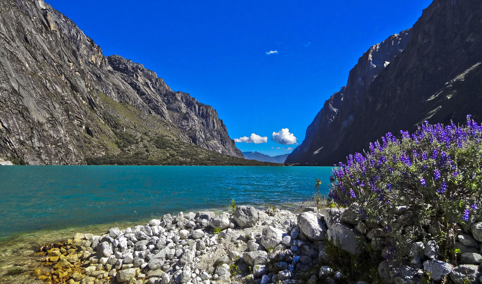 Wallpapers National park Peru landscapes on the desktop