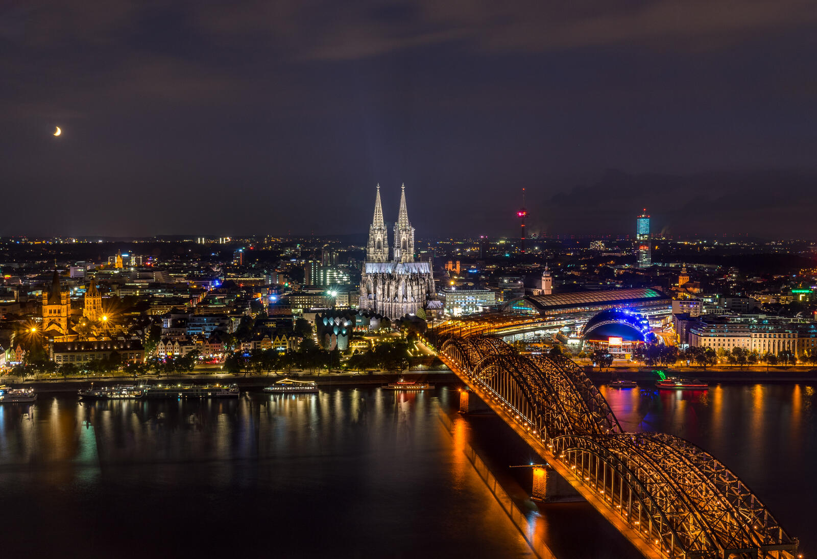 Wallpapers Cologne illumination Germany on the desktop