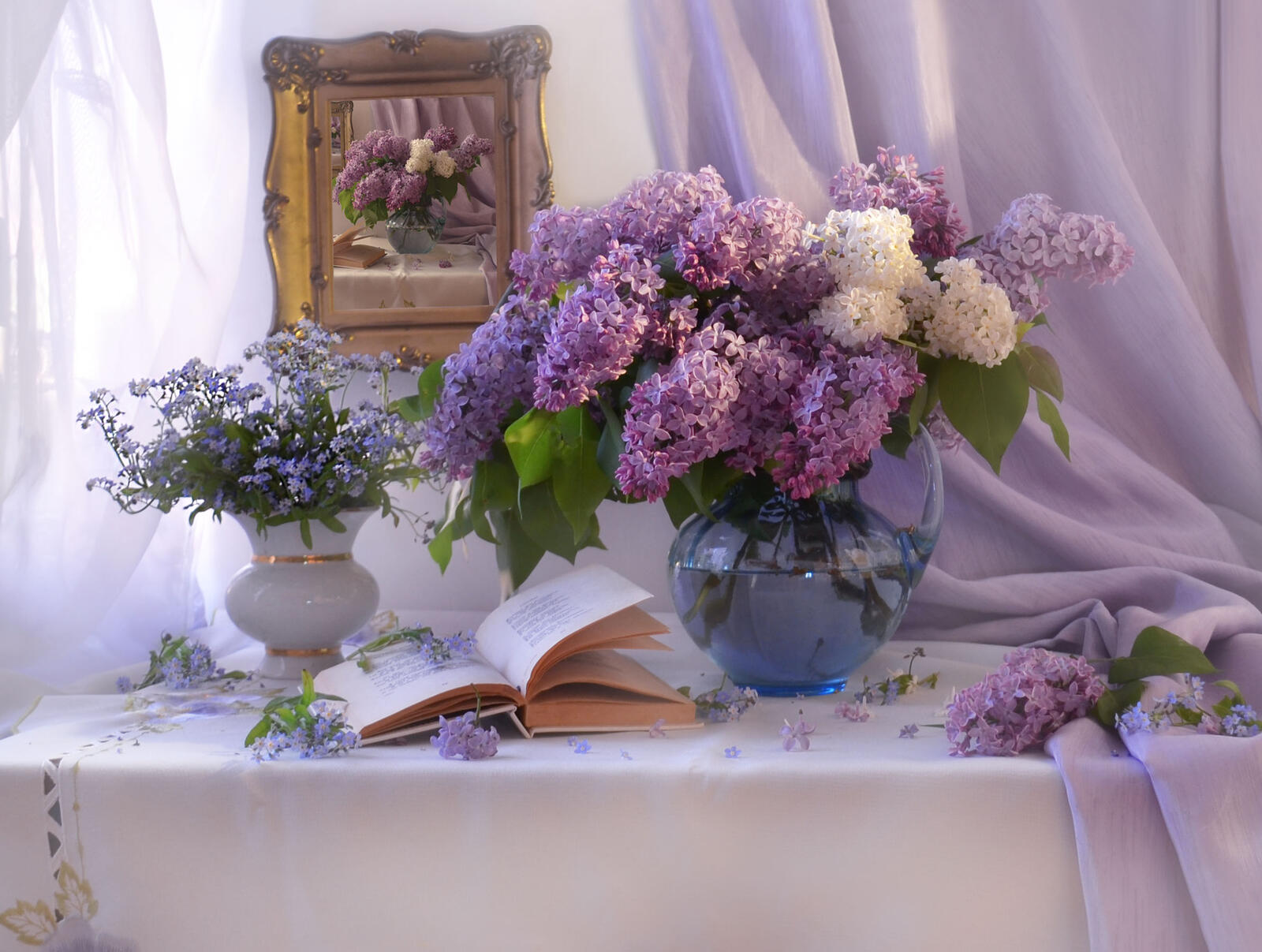 Wallpapers picture book background lilac on the desktop