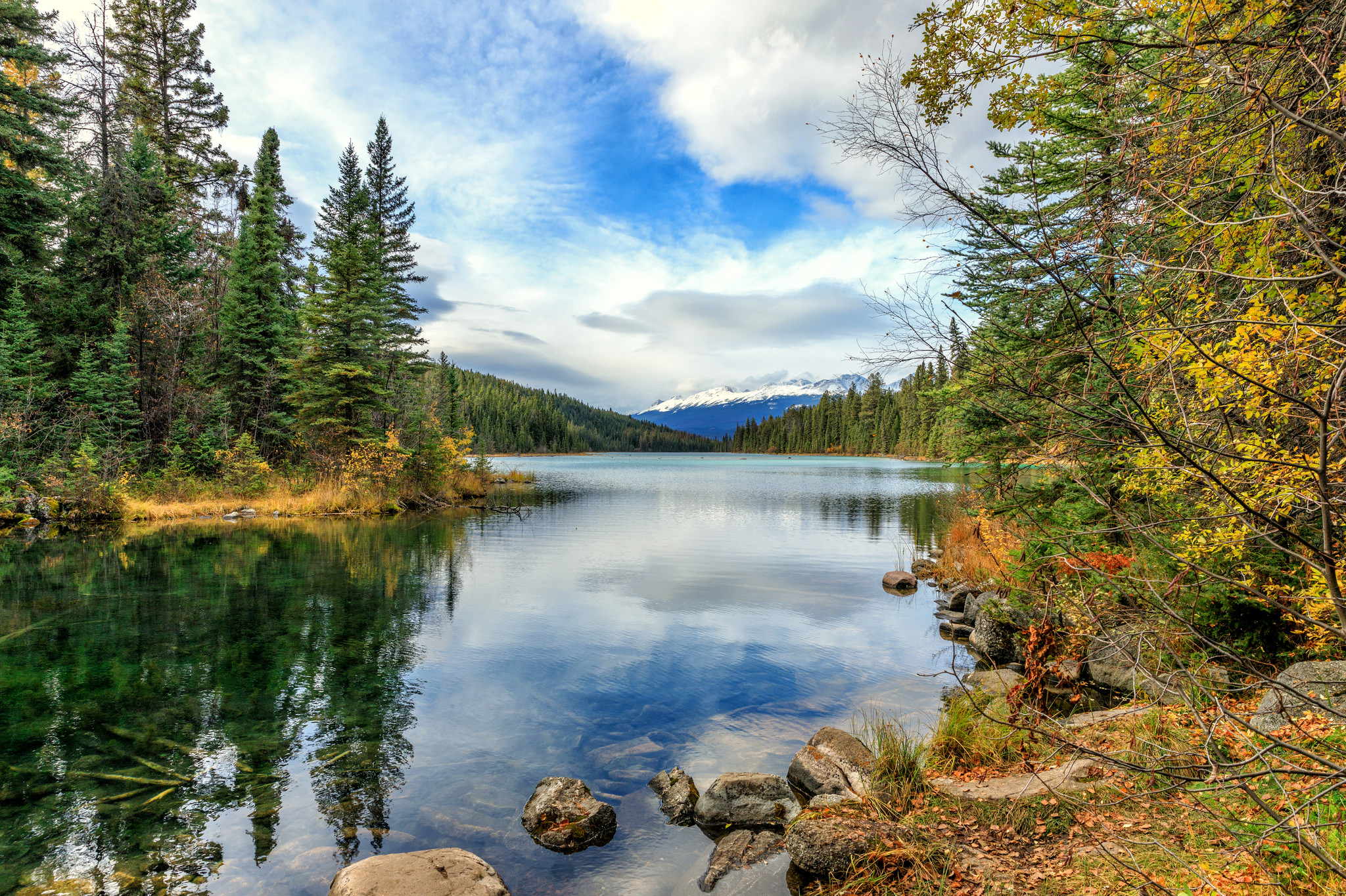 Обои Долина пяти озер Национальный парк Джаспер осень на рабочий стол
