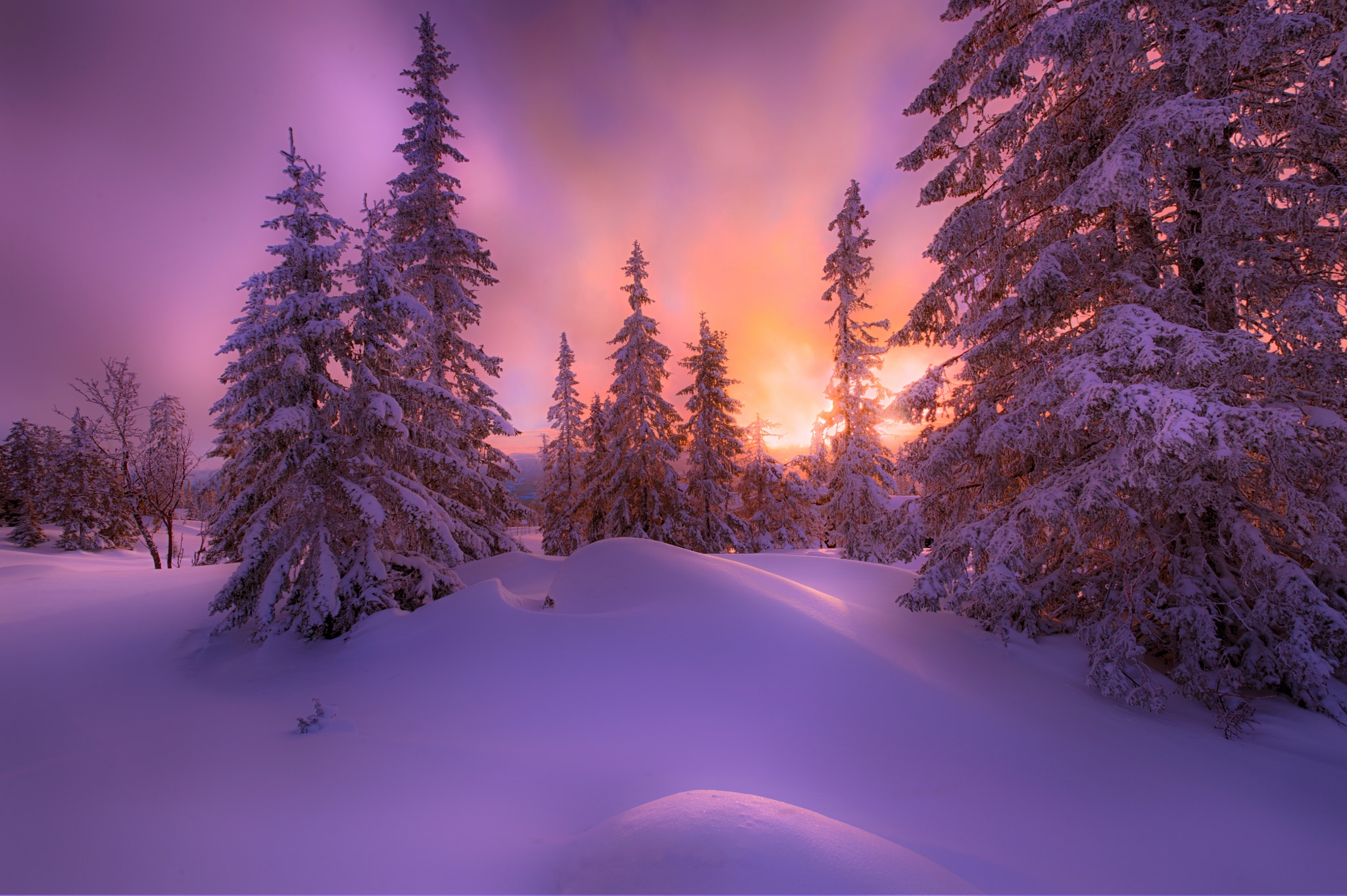 Бесплатное фото Норвежская зима и большие сугробы