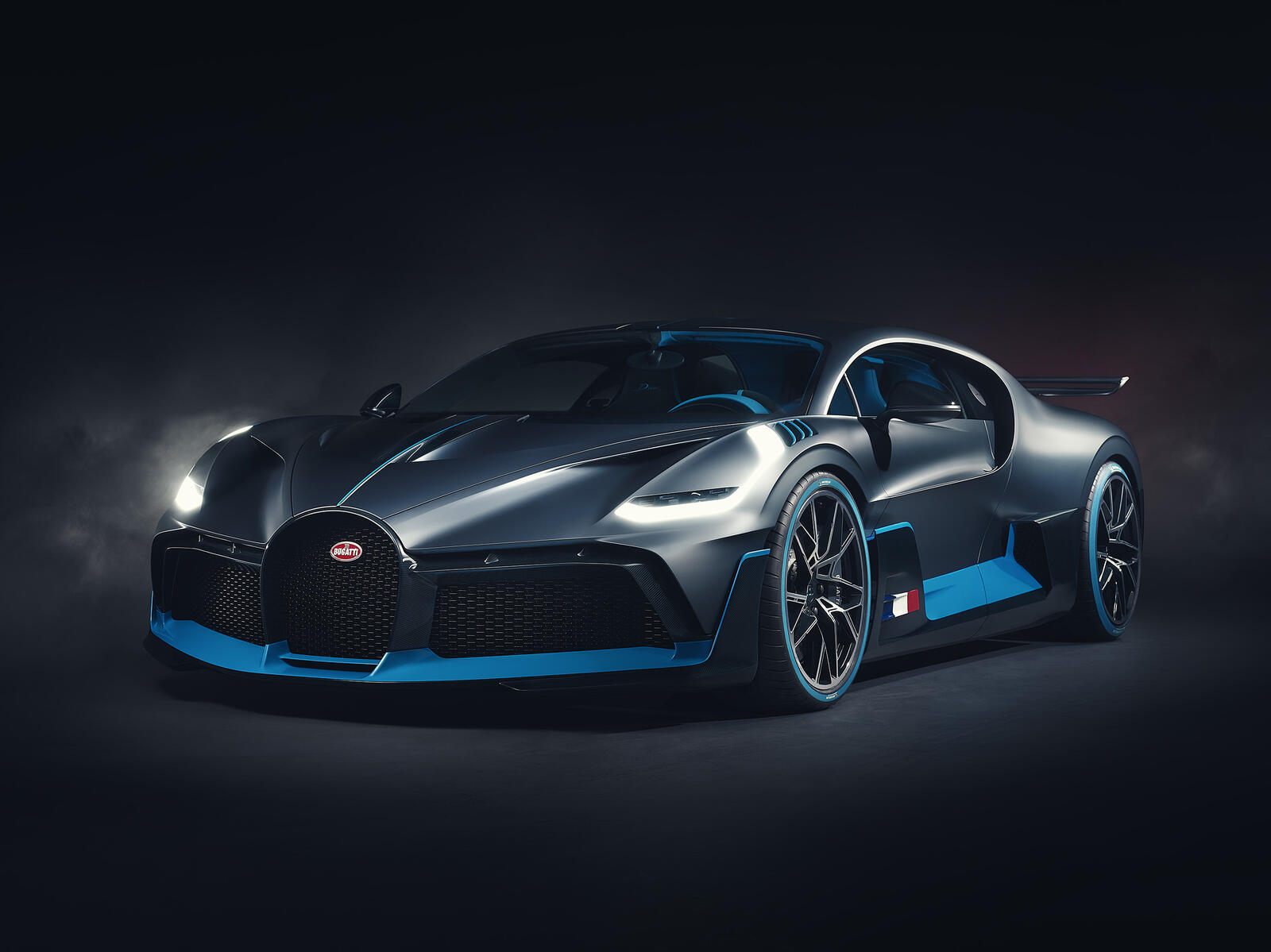Обои Bugatti Divo Bugatti 2018 автомобили на рабочий стол