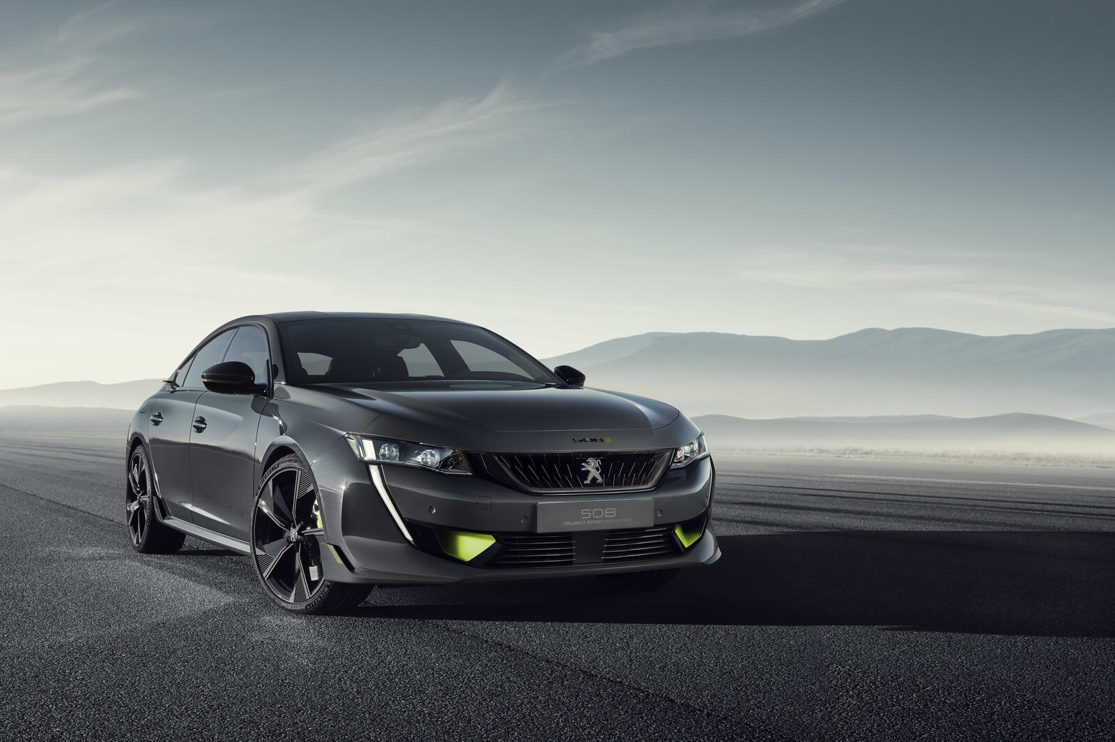 Wallpapers Peugeot 508 new on the track on the desktop
