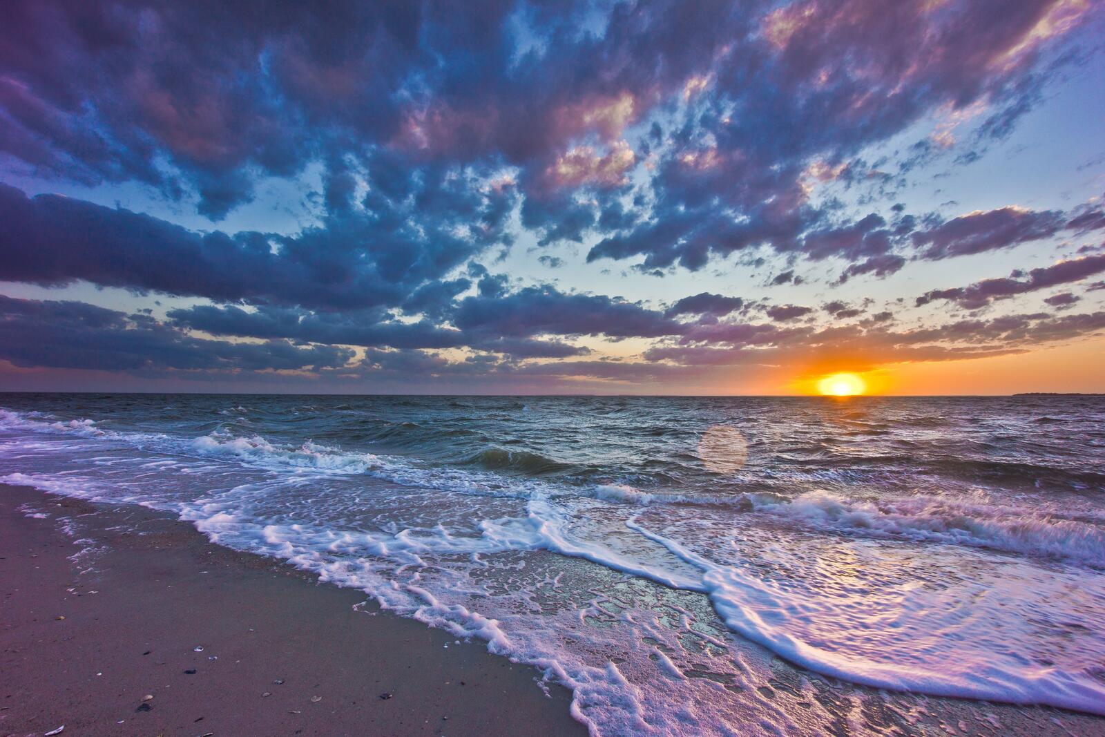 Бесплатное фото Закат солнца в море