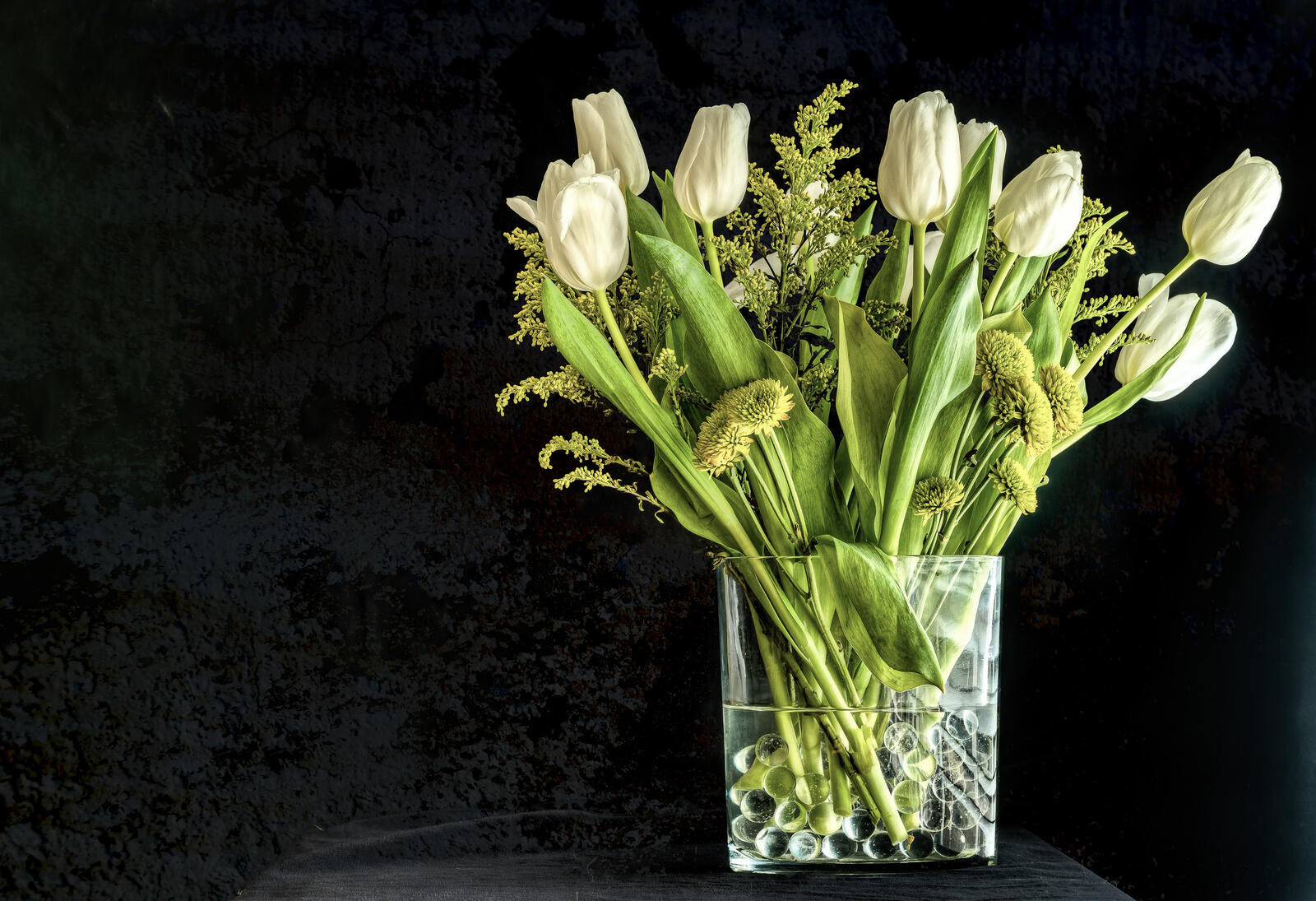 Wallpapers bloom vase flower arrangement on the desktop