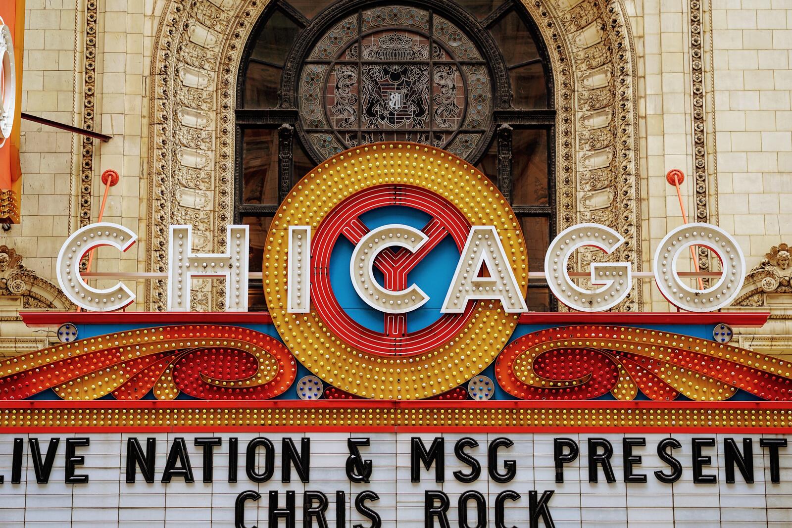 Wallpapers Chicago theater mark of attention on the desktop