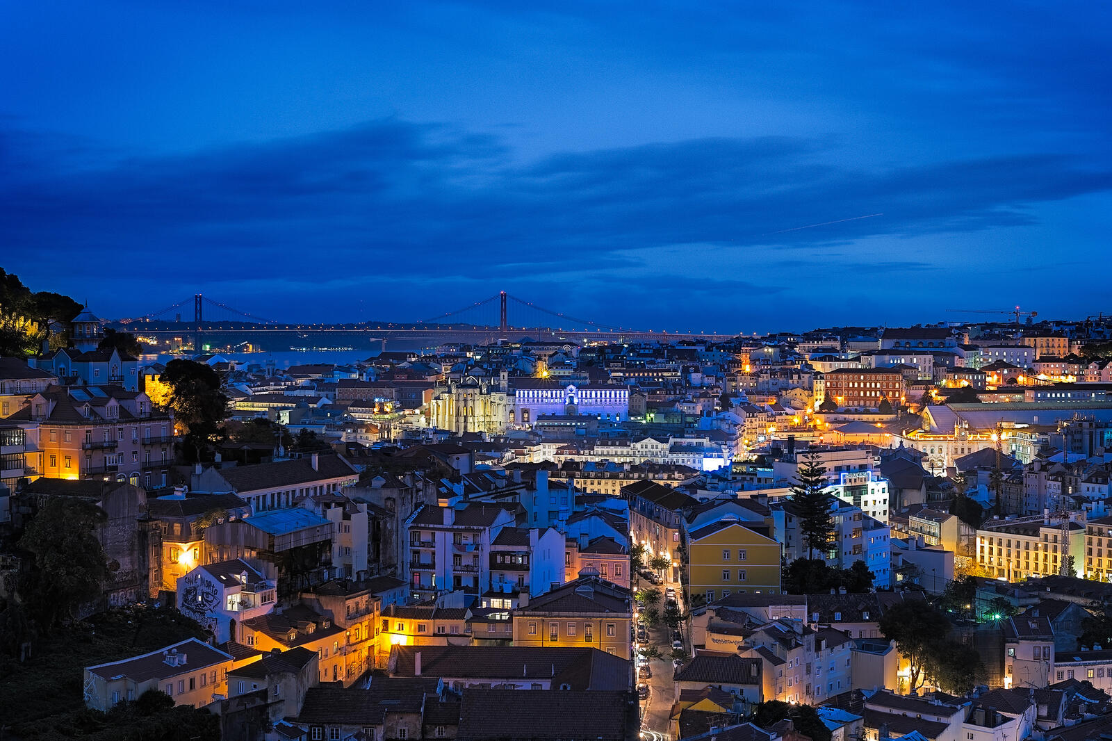 桌面上的壁纸照明 城市 葡萄牙