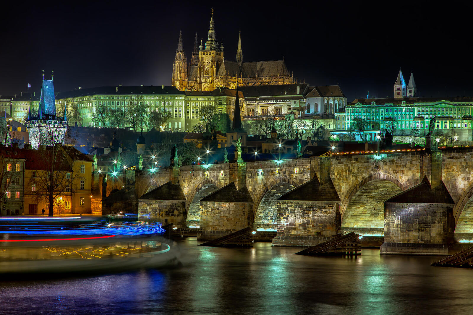 Бесплатное фото Карлов мост ночью
